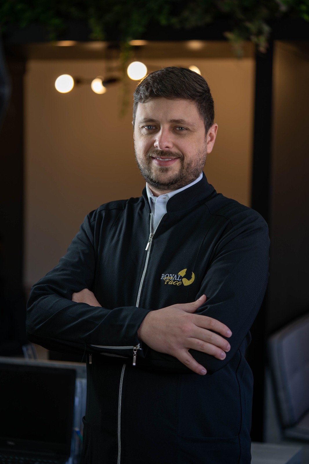Dr. Killian Evandro Cristoff